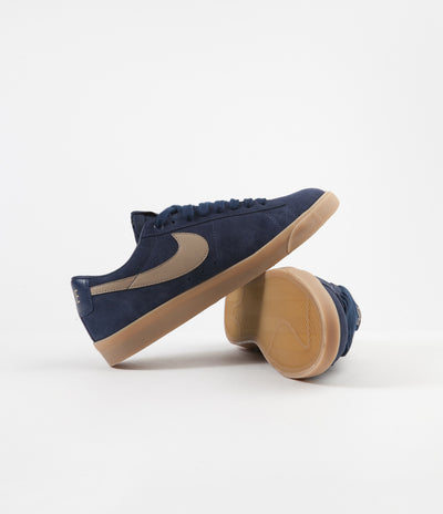 nike blazer low khaki