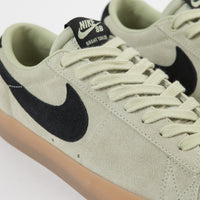 nike sb zoom blazer low gt olive aura