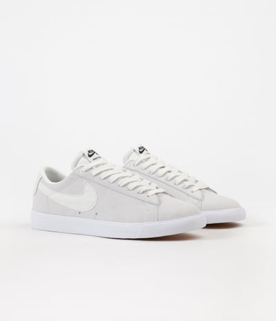 nike sb blazer low summit white