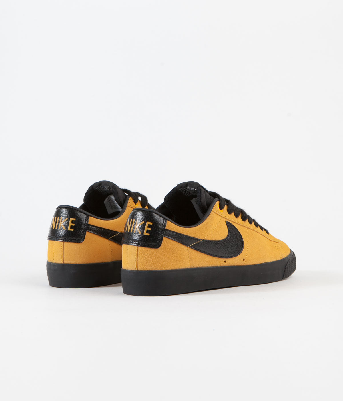 nike sb blazer low gt shoes