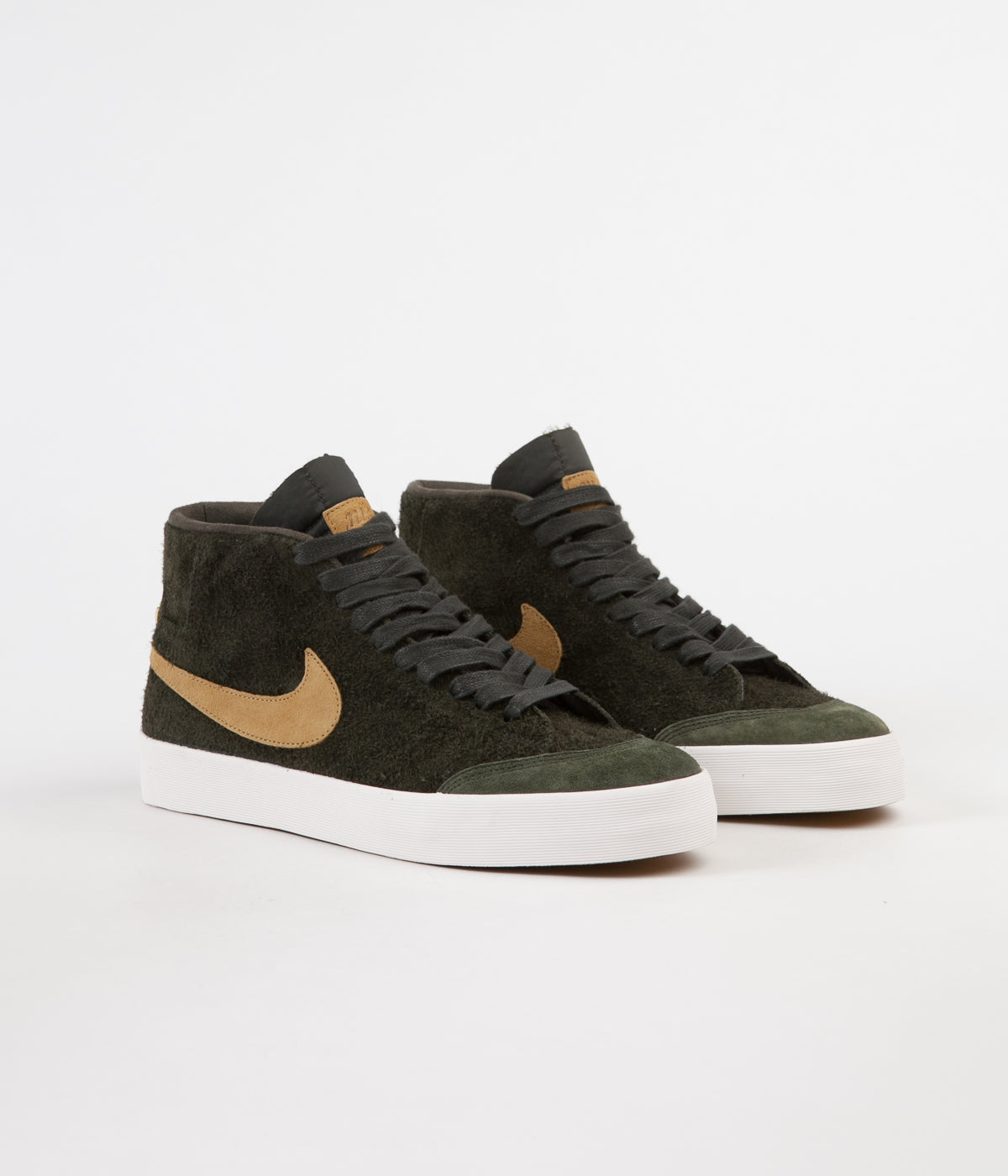 Nike SB Club 58 Blazer Mid QS Shoes 