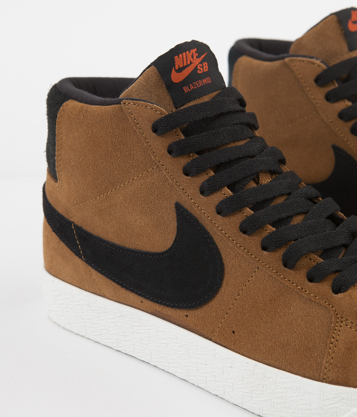 nike sb blazer tan