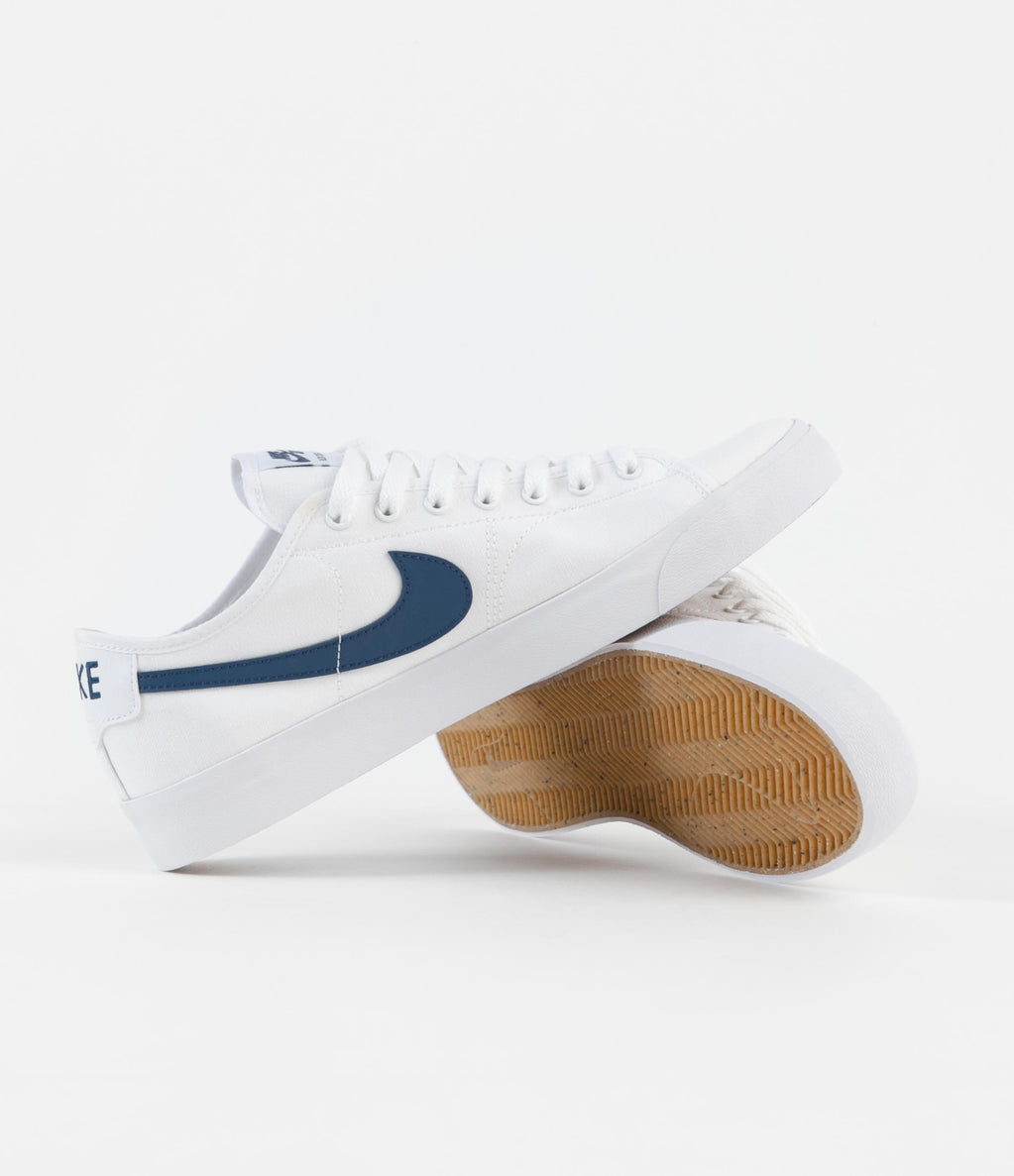 Nike SB BLZR Court Shoes White / Court Blue White White Flatspot