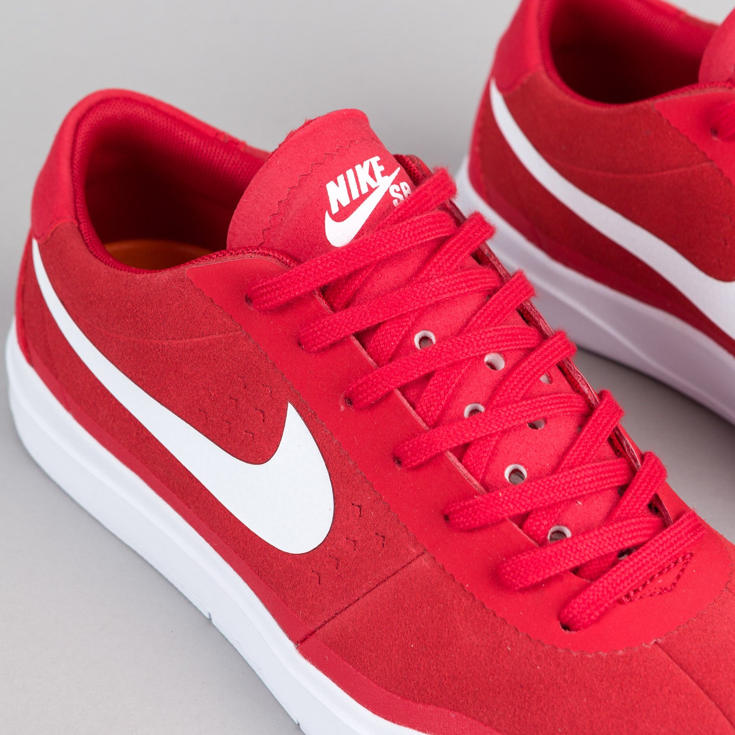 Nike SB Bruin Hyperfeel Shoes - University Red / White - Black - White ...