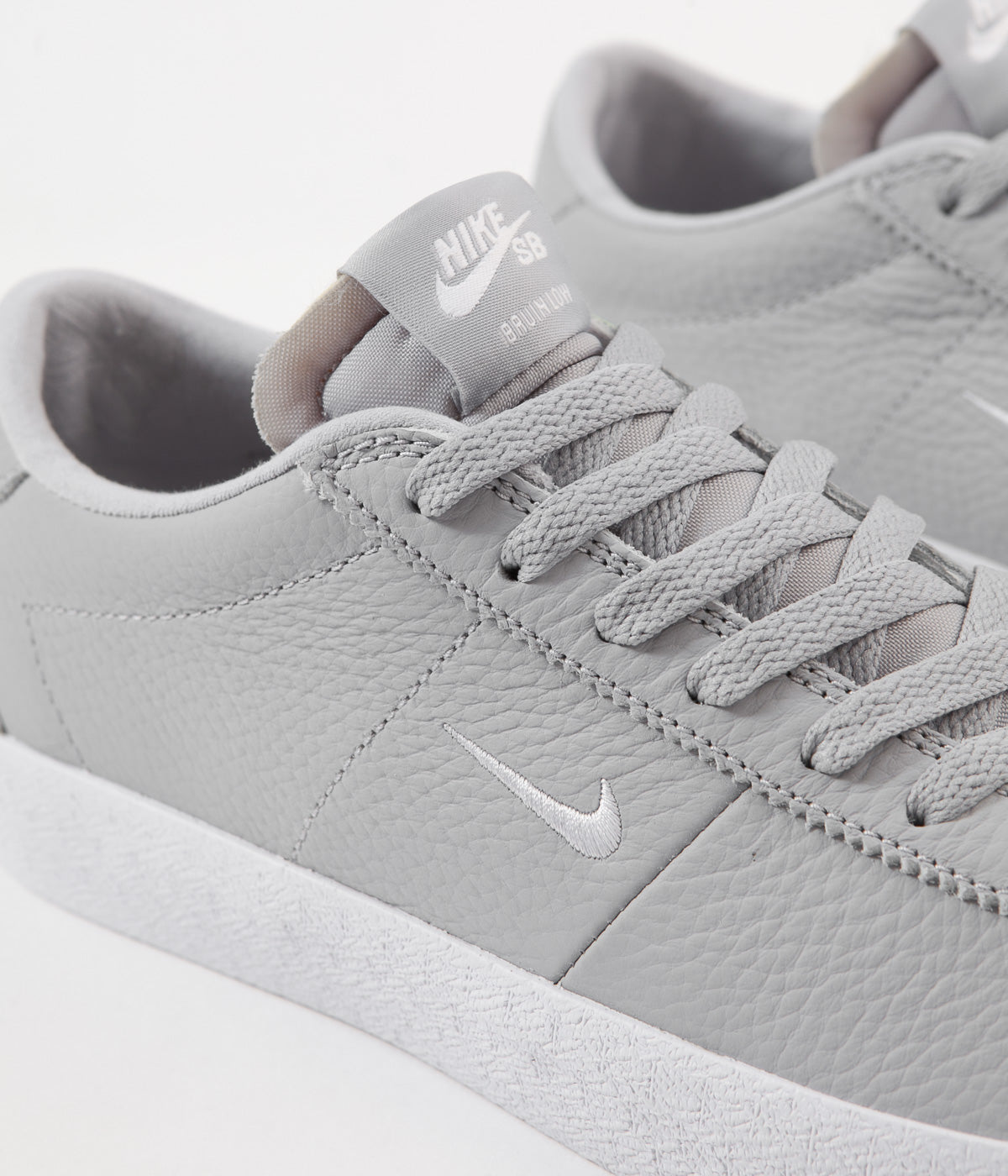 nike sb grey and white