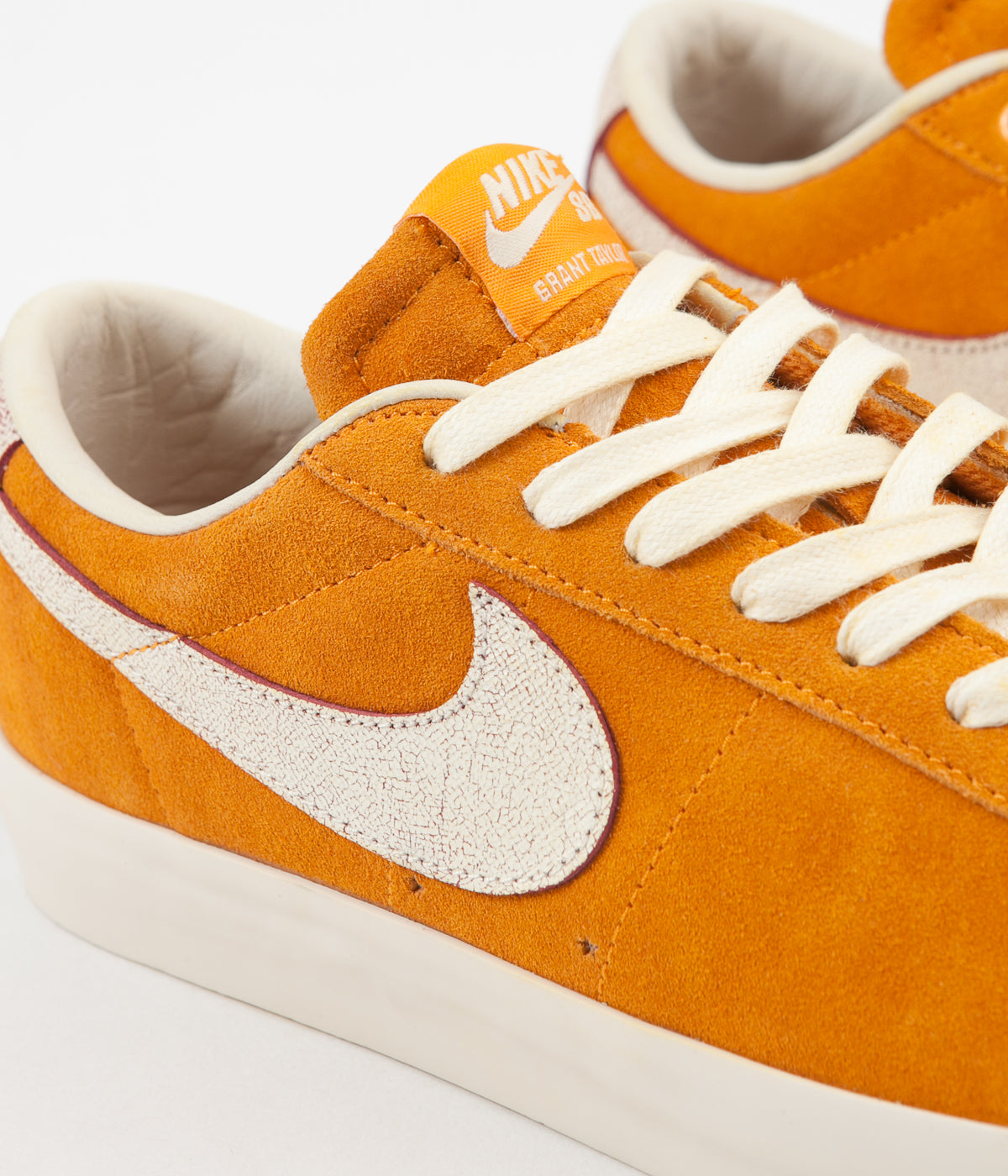 nike sb blazer low gt bruised peach