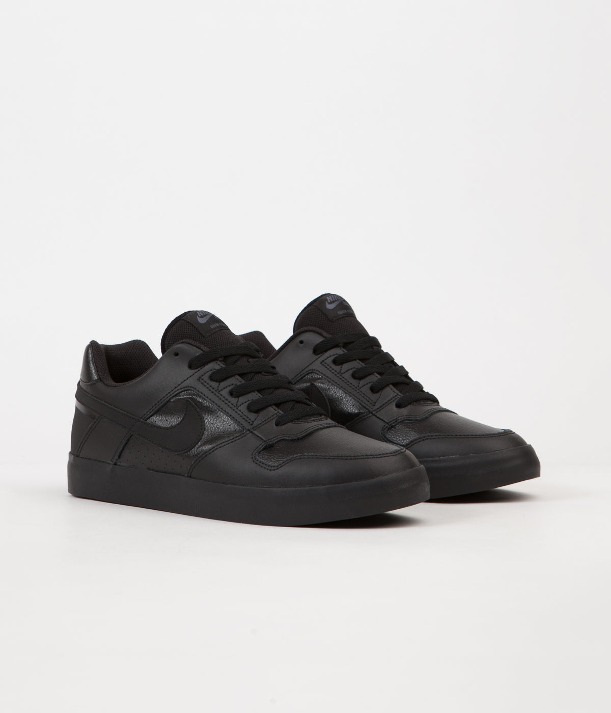 nike sb delta force all black