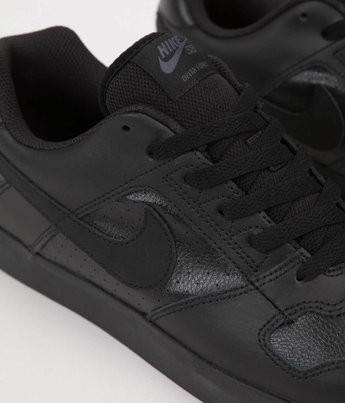 nike sb delta force vulc shoes