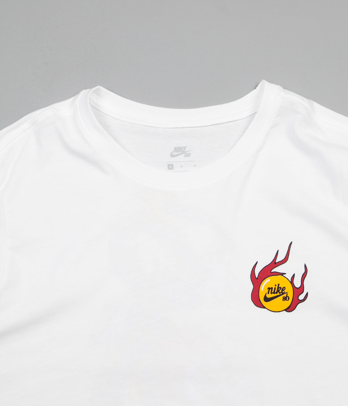 Nike SB Dragon T-Shirt - White | Flatspot