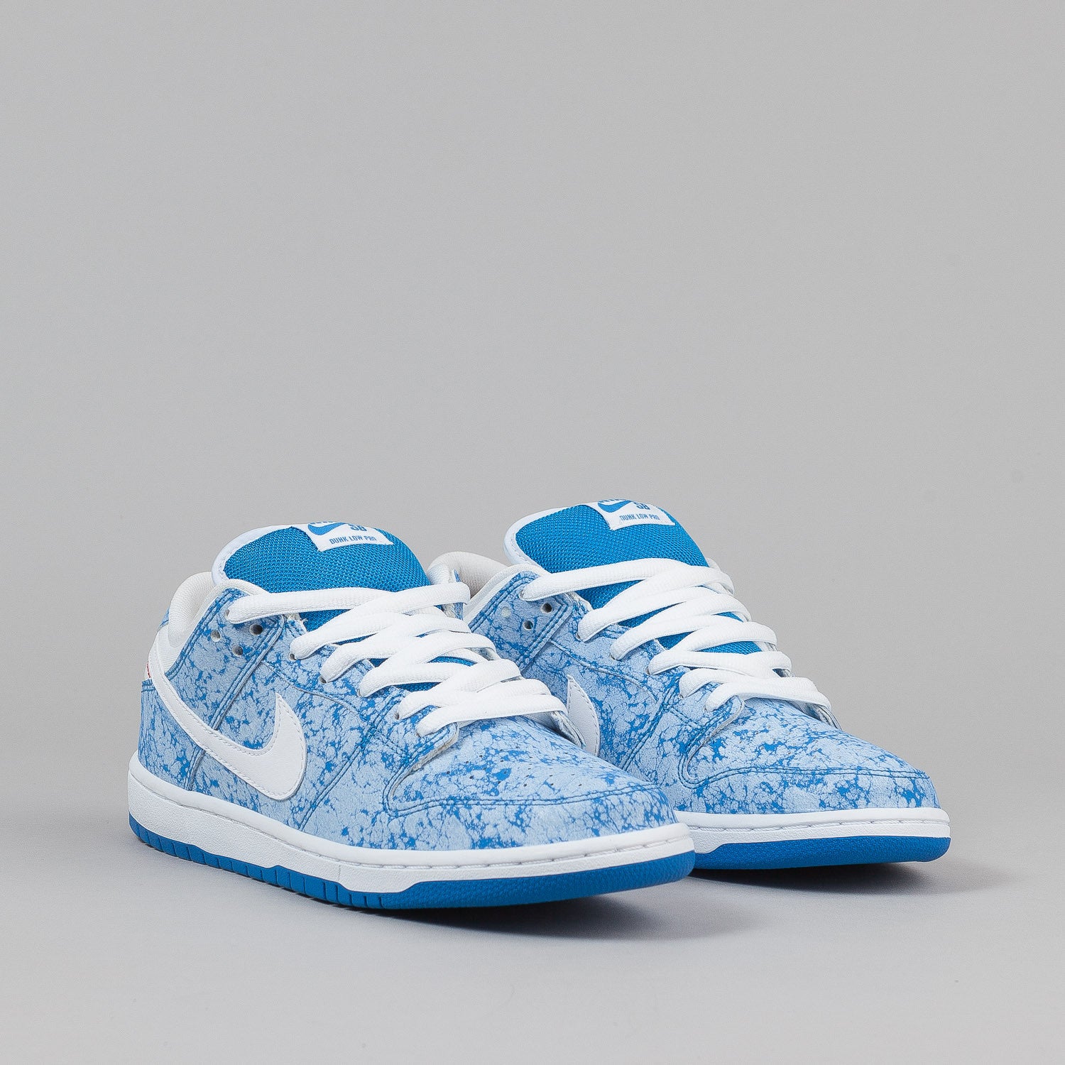 Nike SB Dunk Low Premium Shoes - Light Photo Blue / White | Flatspot