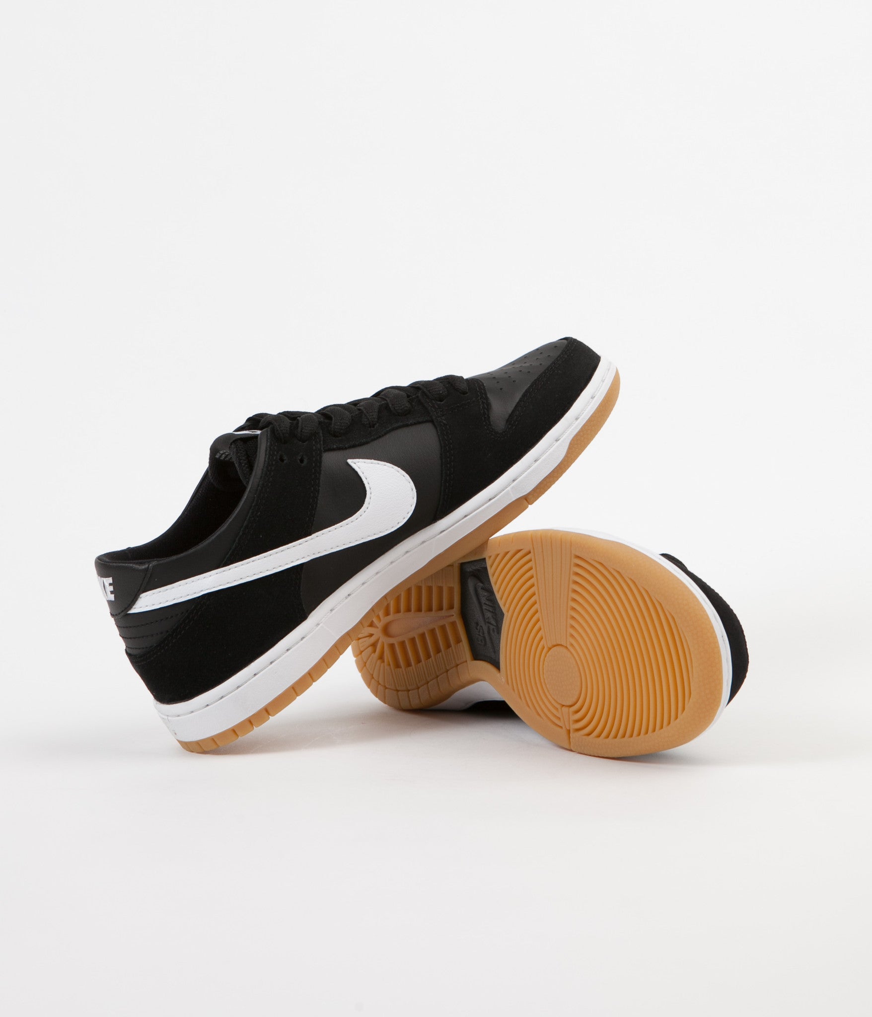 nike sb dunk low pro black white gum