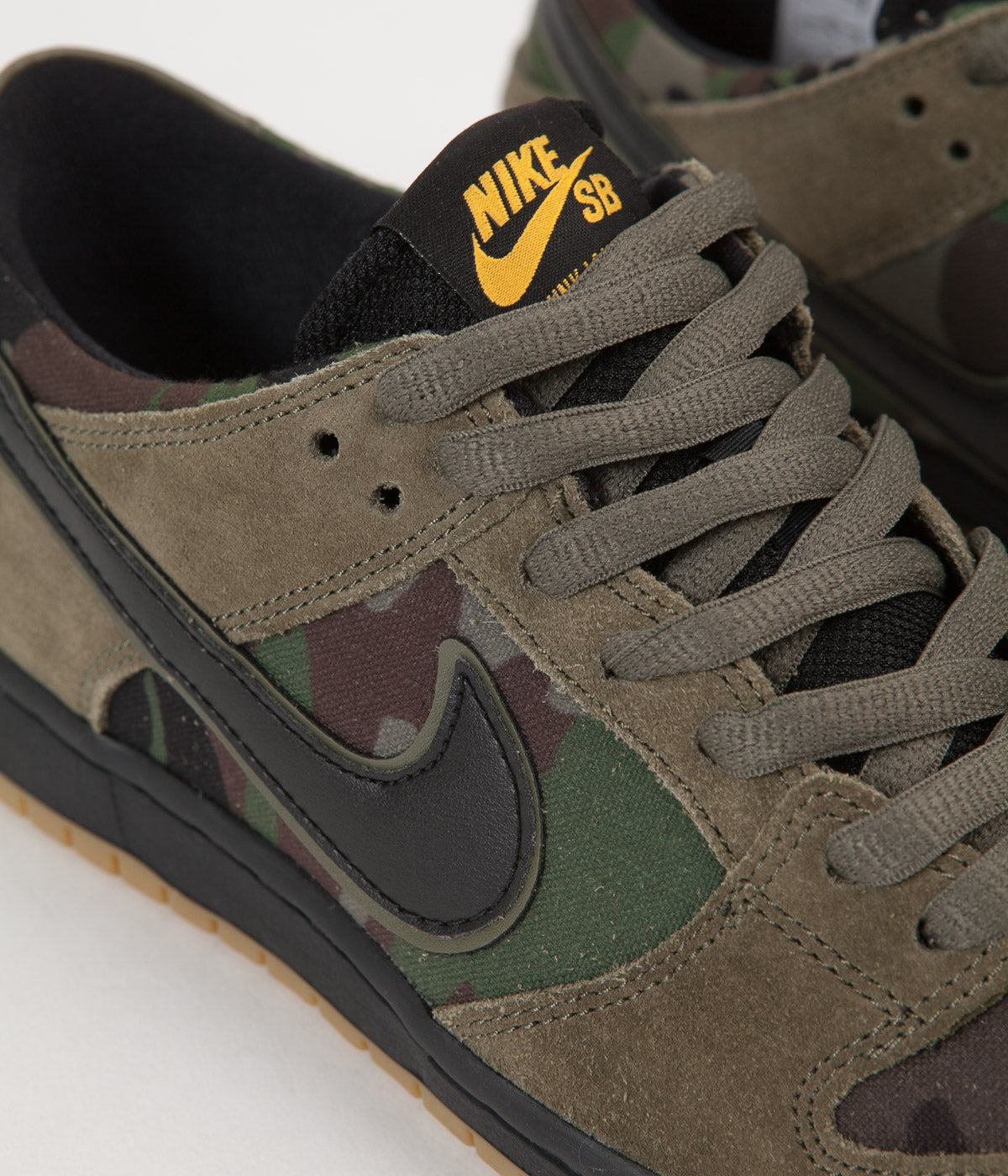 Nike SB Dunk Low Pro Shoes - Medium Olive / Black - Gum Light Brown ...