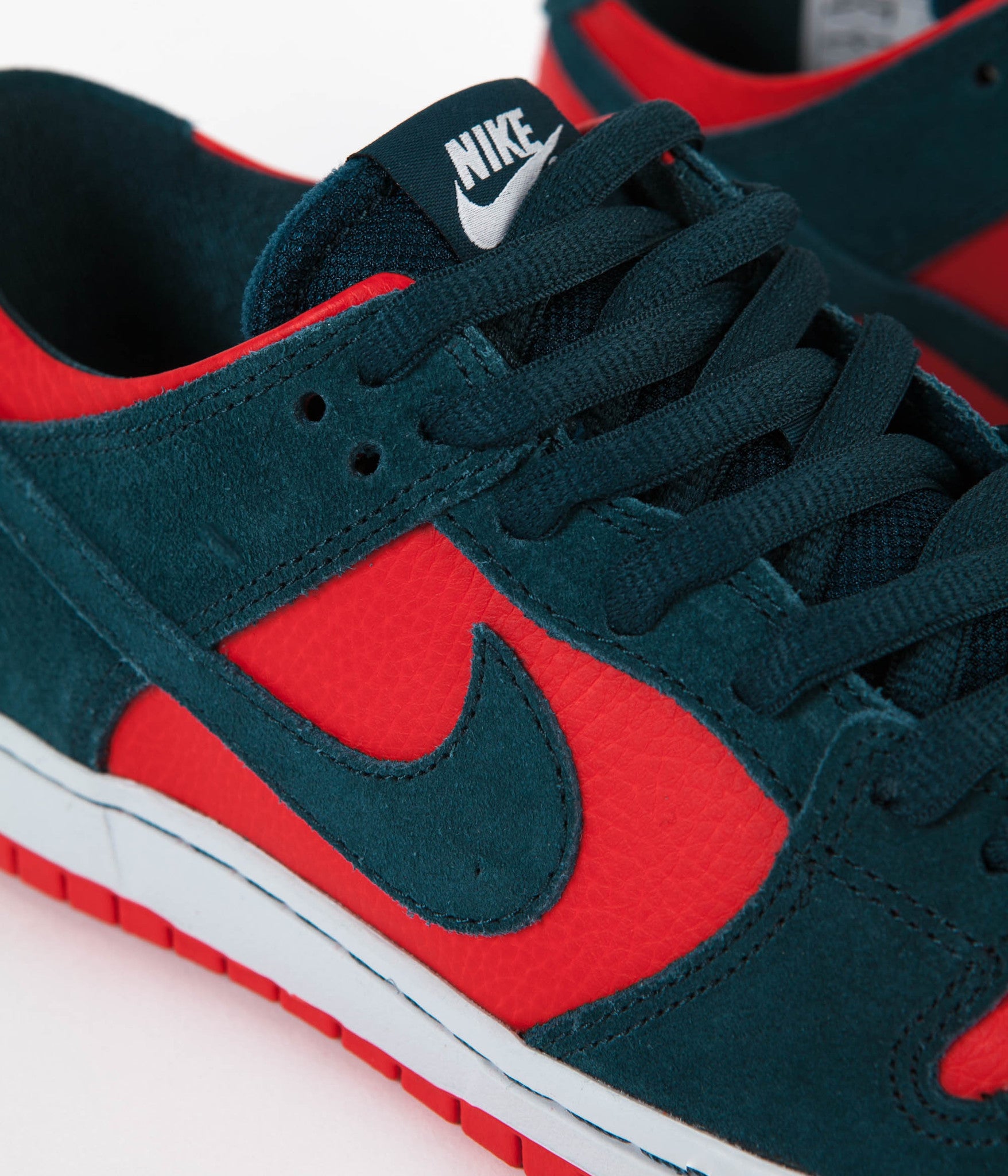 nike sb dunk rojas