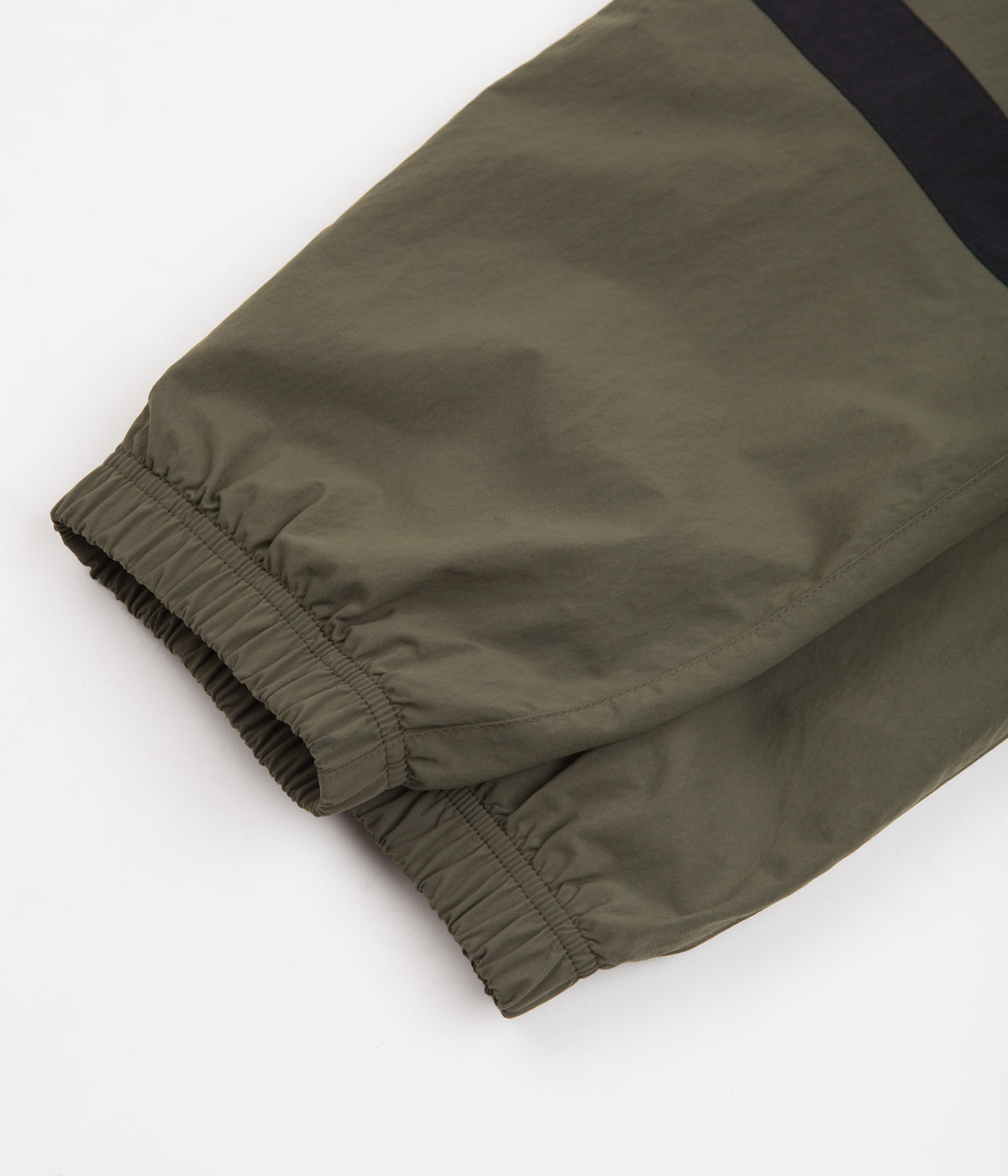 Nike SB Essentials Track Pants - Cargo Khaki / Black | Flatspot