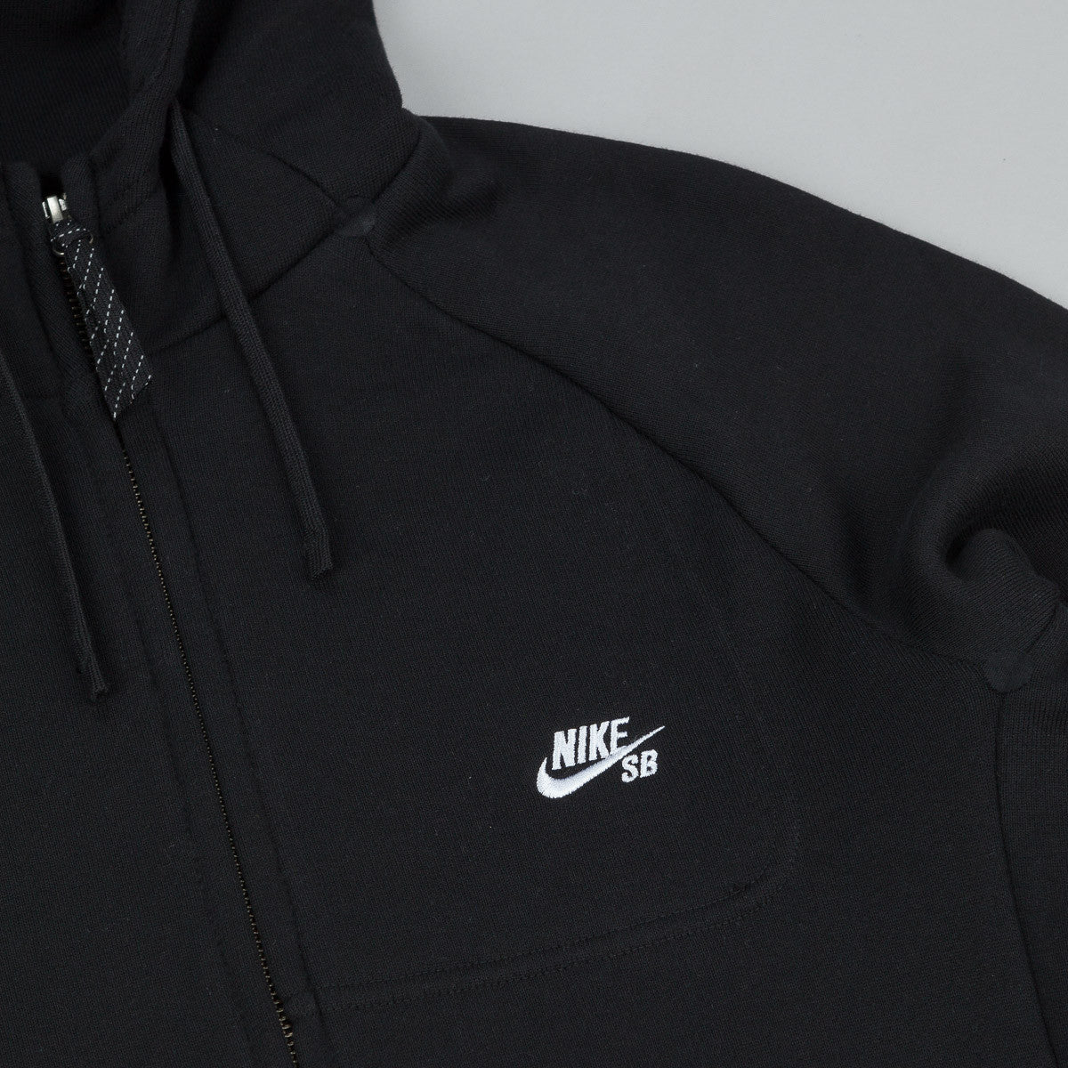 Nike SB Everett Graphic Zip Hooded Sweatshirt - Black / White | Flatspot