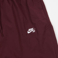 nike joggers burgundy