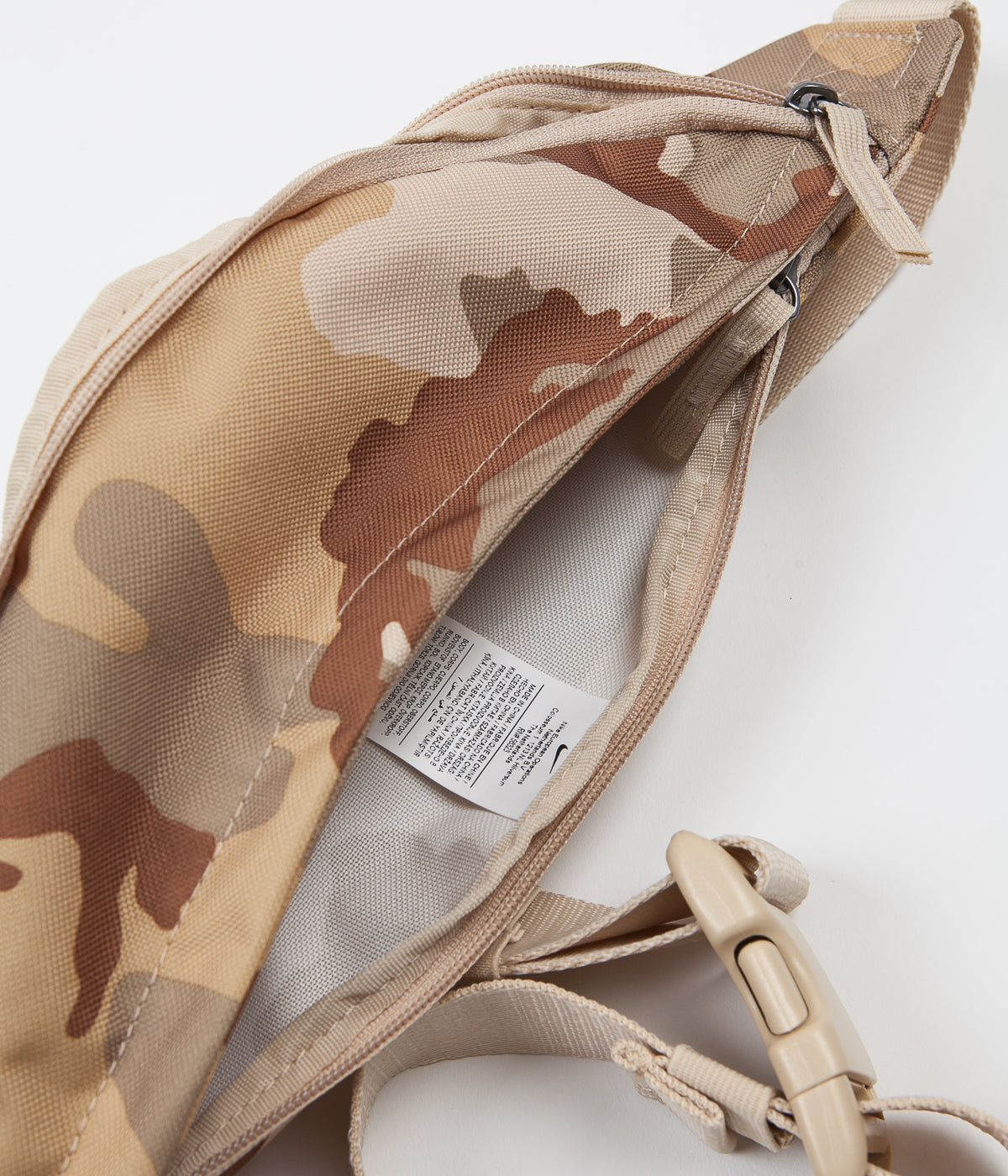 nike sb heritage bag camo