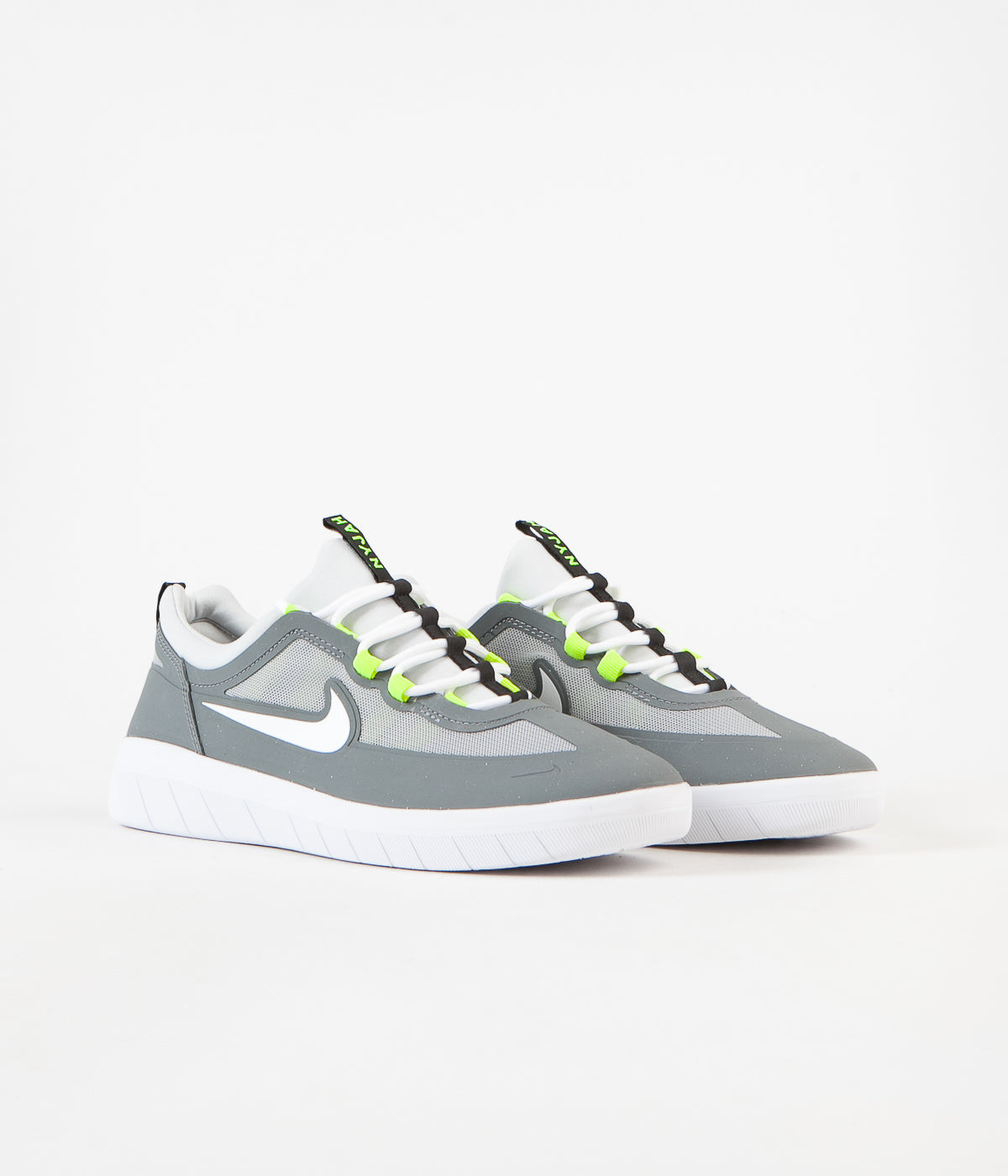 nike nyjah free grey