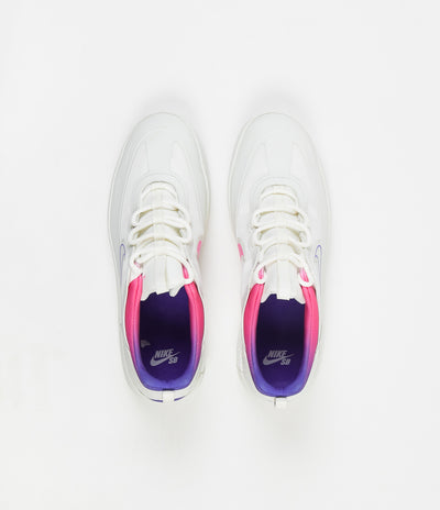 nike nyjah free pink