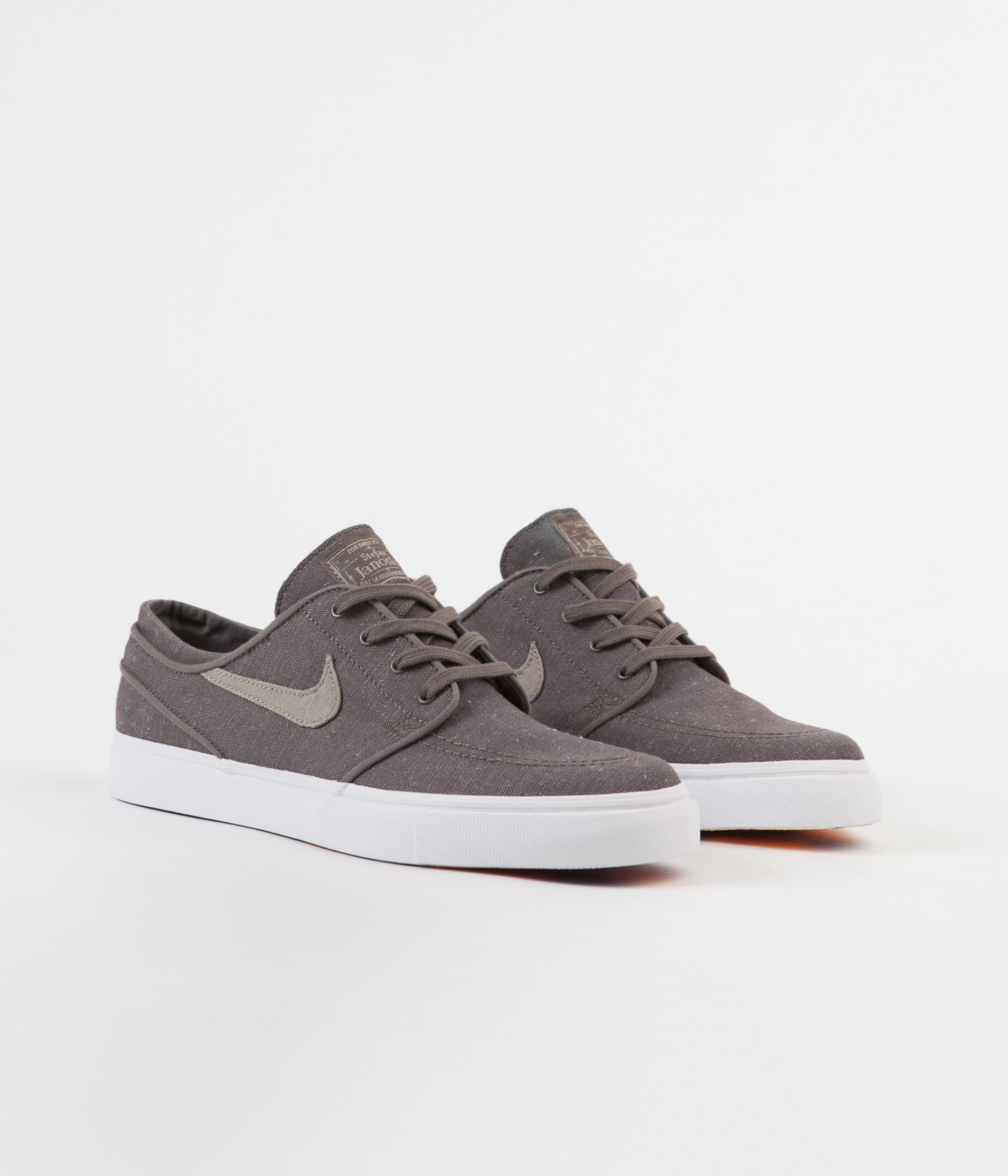 nike sb janoski deconstructed