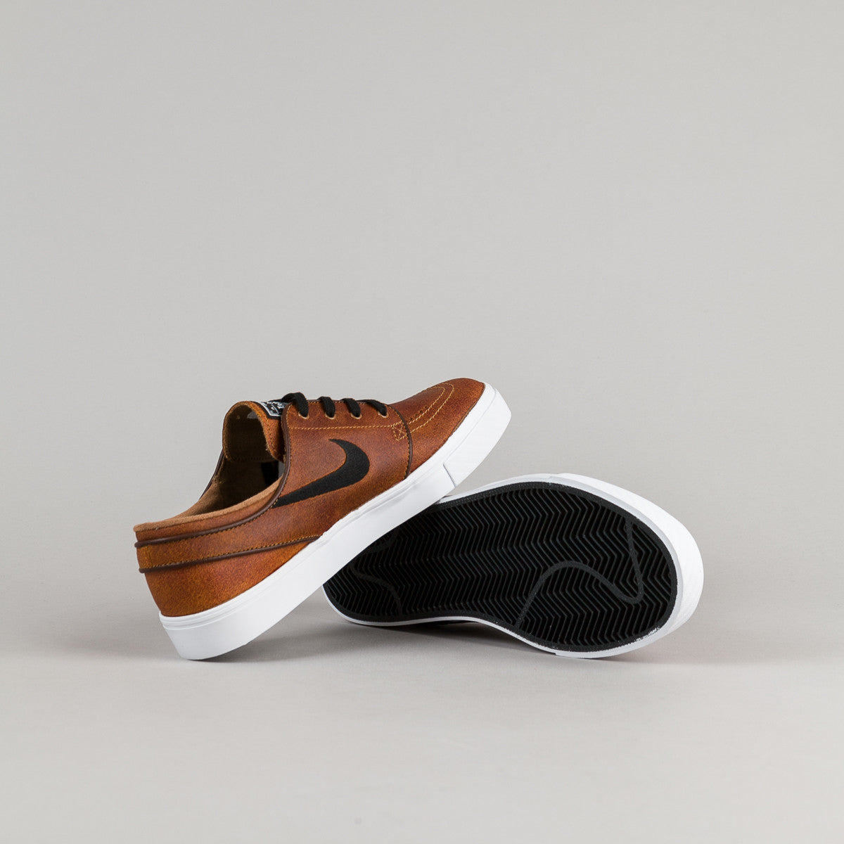 Nike SB Stefan Janoski Elite Shoes - Ale Brown - Black - White - Dark ...