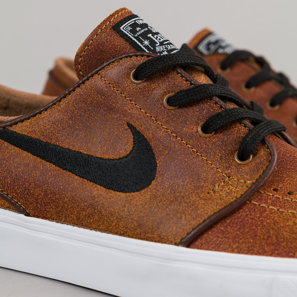 nike zoom stefan janoski elite