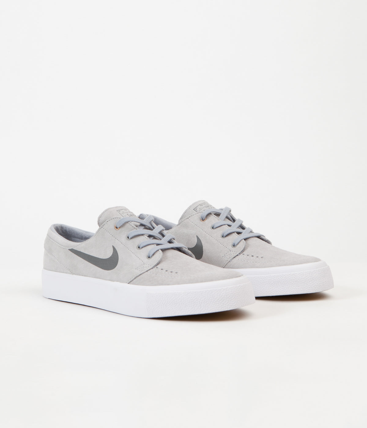 dark grey zoom stefan janoski trainers