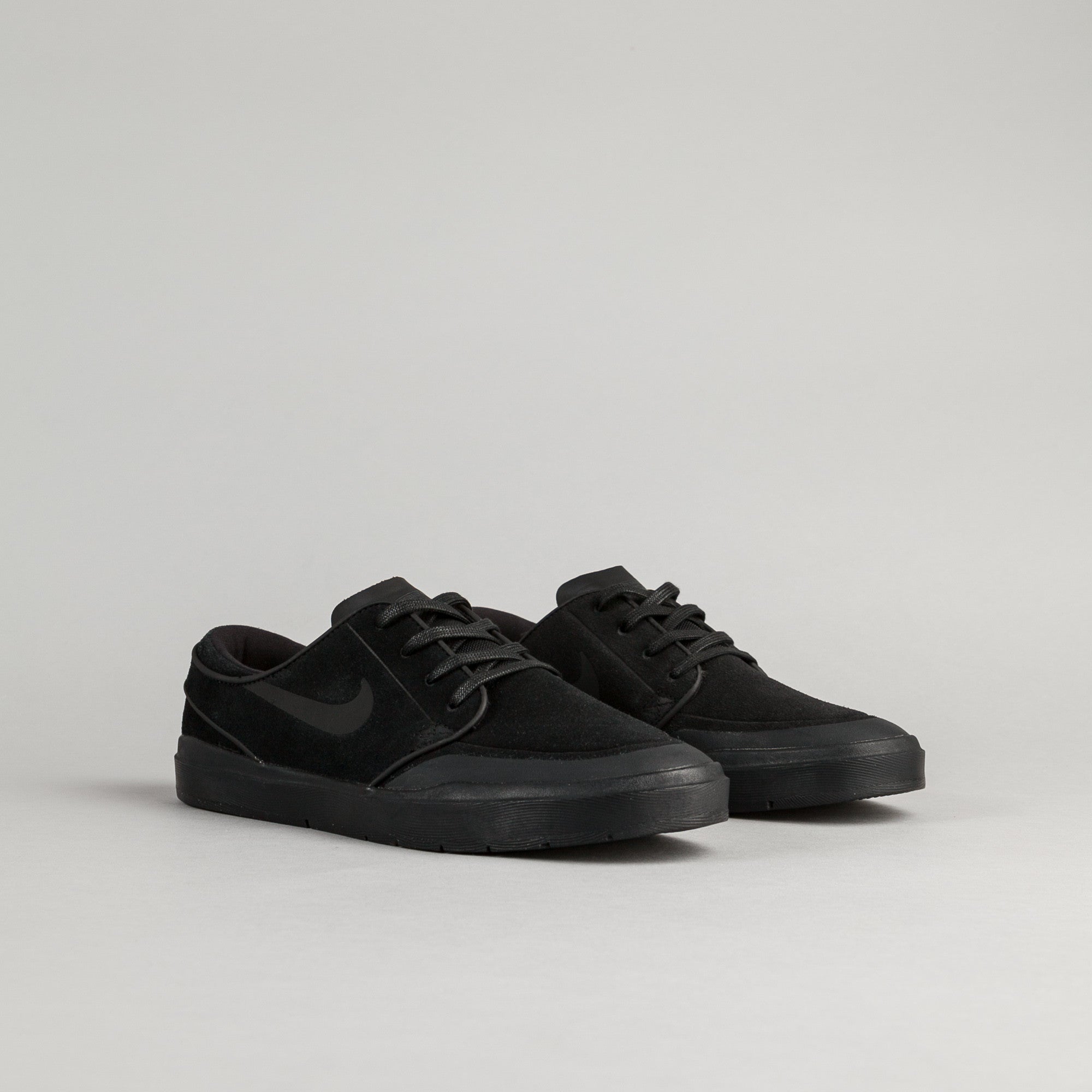 nike stefan janoski all black