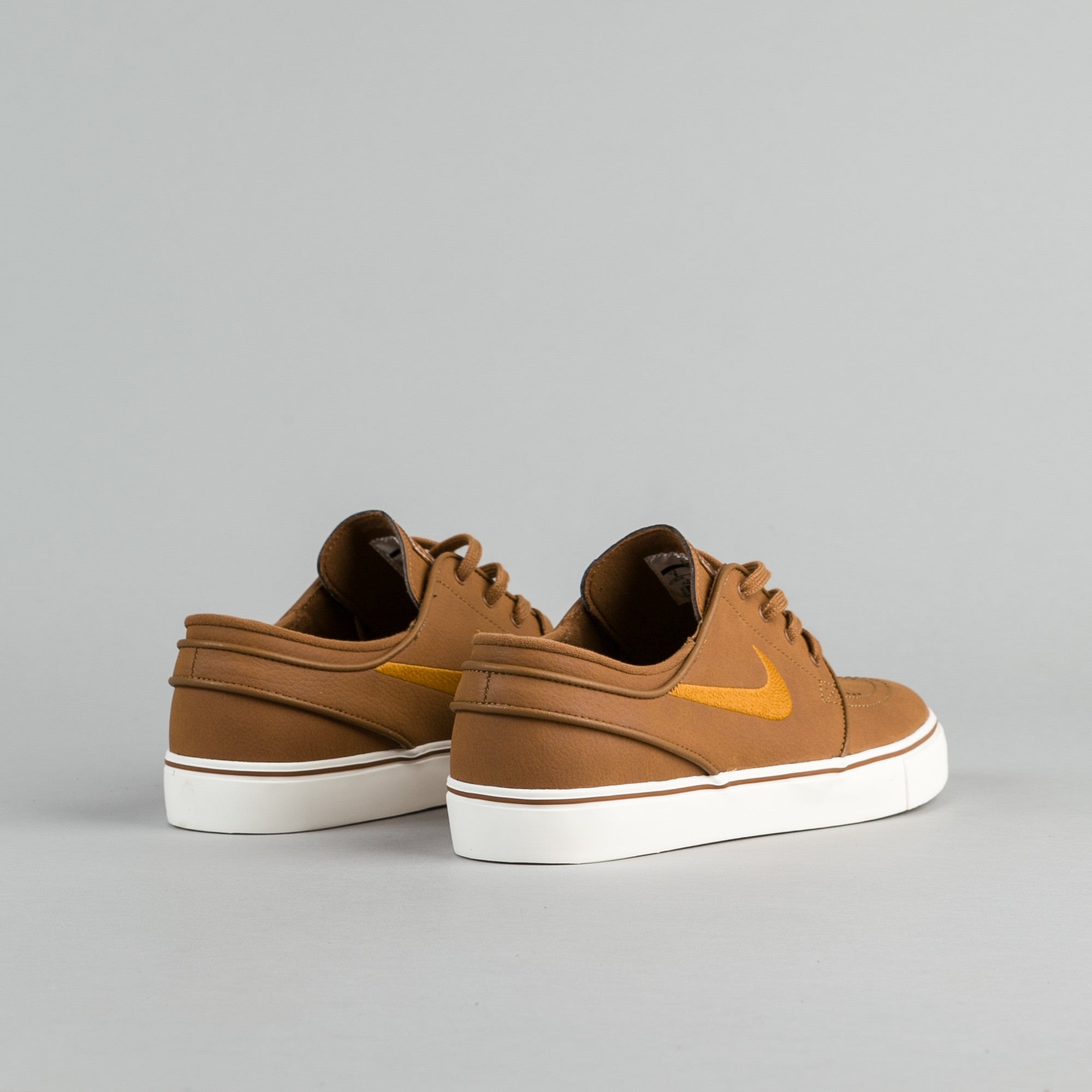 nike zoom stefan janoski l