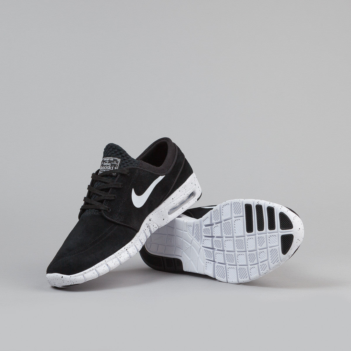 nike janoski max black white