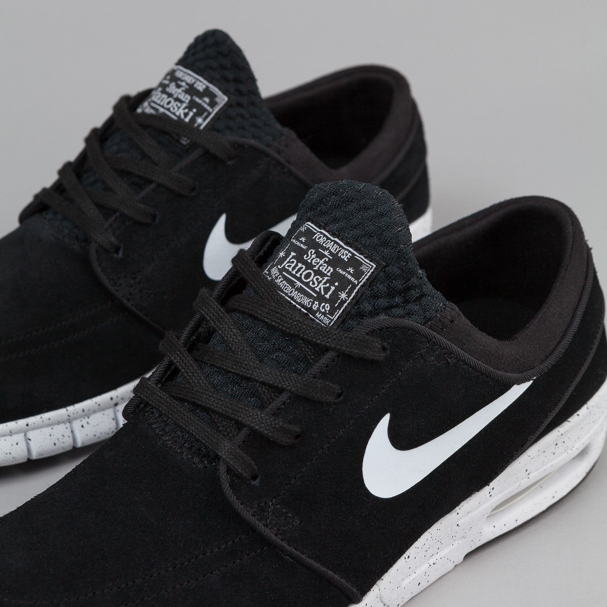 nike sb stefan janoski black