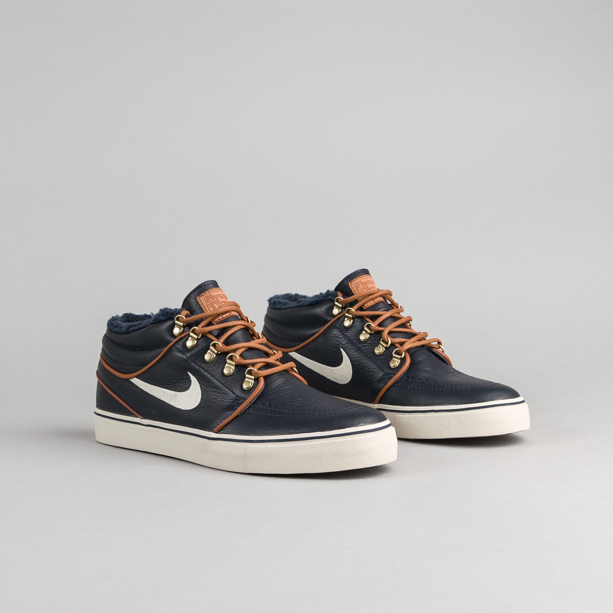 nike stefan janoski mid