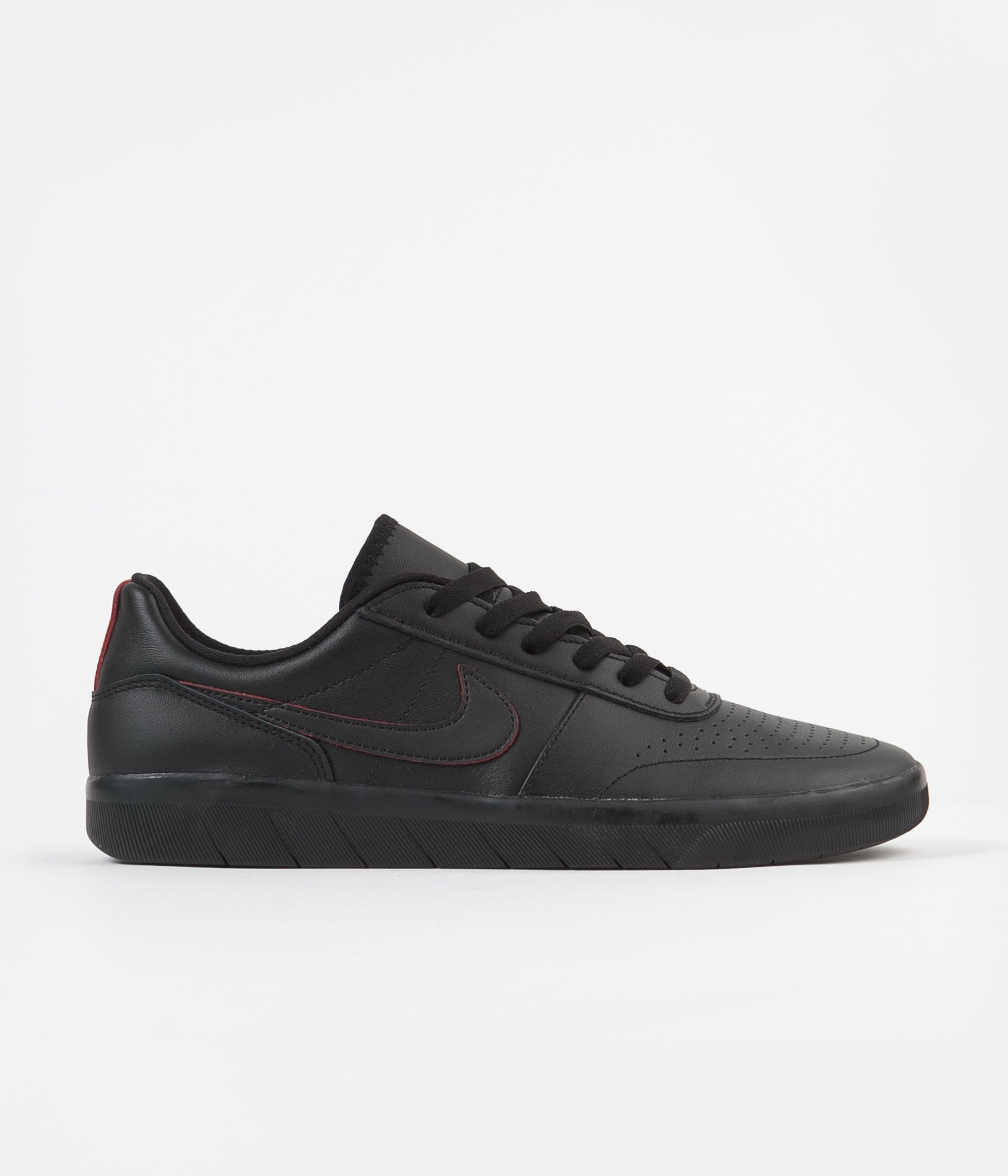 Nike SB Team Classic Premium Shoes - Black / Black University Red - | Flatspot