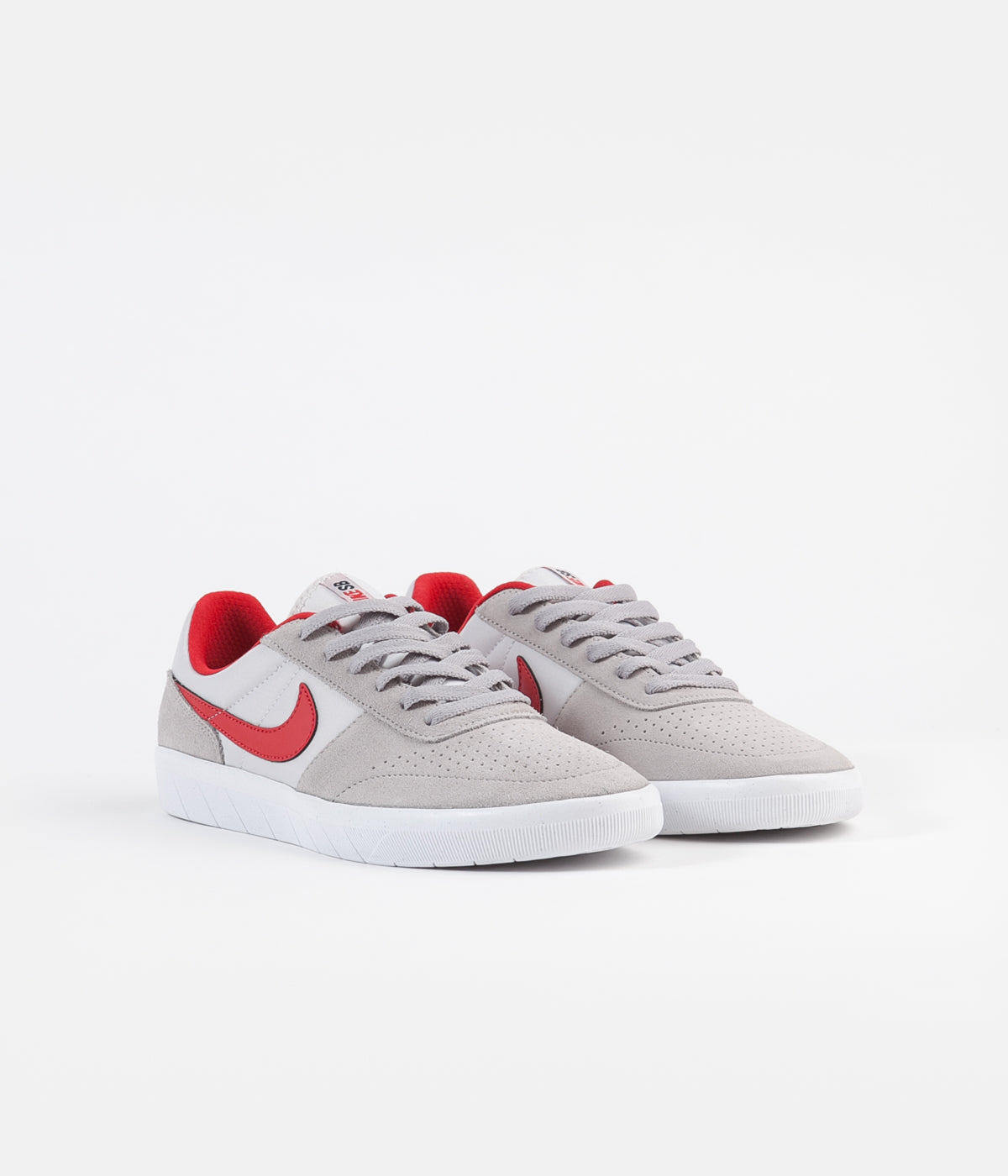 nike sb team classic vast gray & white shoes