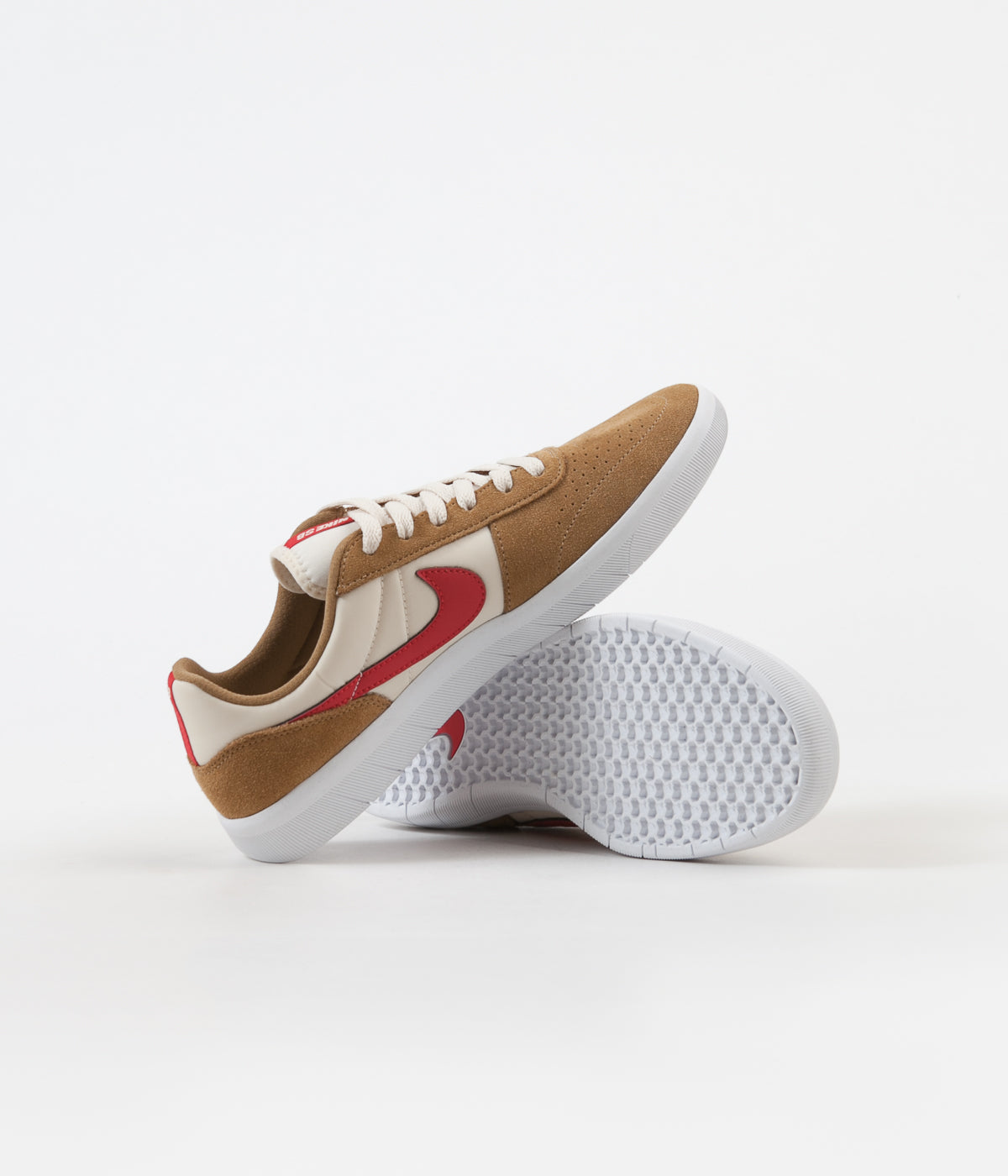 nike sb team classic golden beige & red skate shoes