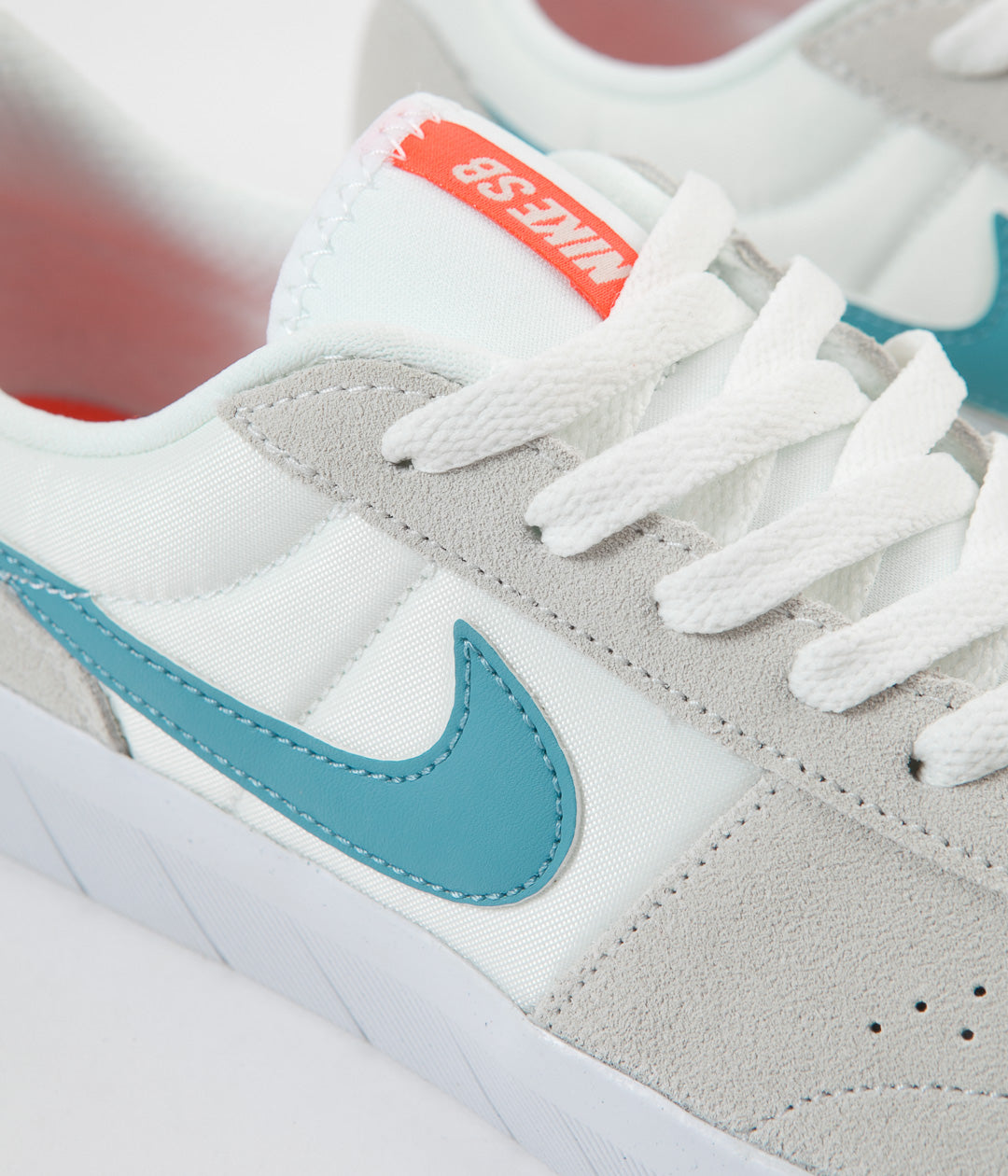 Nike SB Team Classic Shoes - Summit White / Cerulean - White | Flatspot