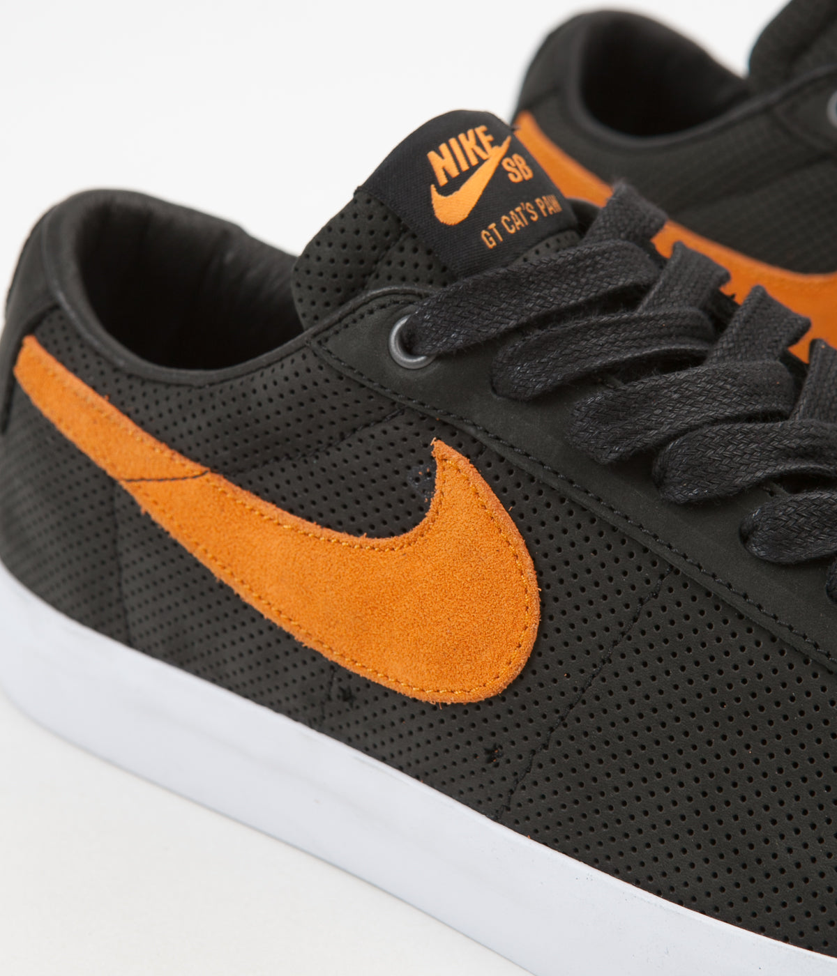 Nike SB x Cat's Paw Blazer Low GT Shoes 