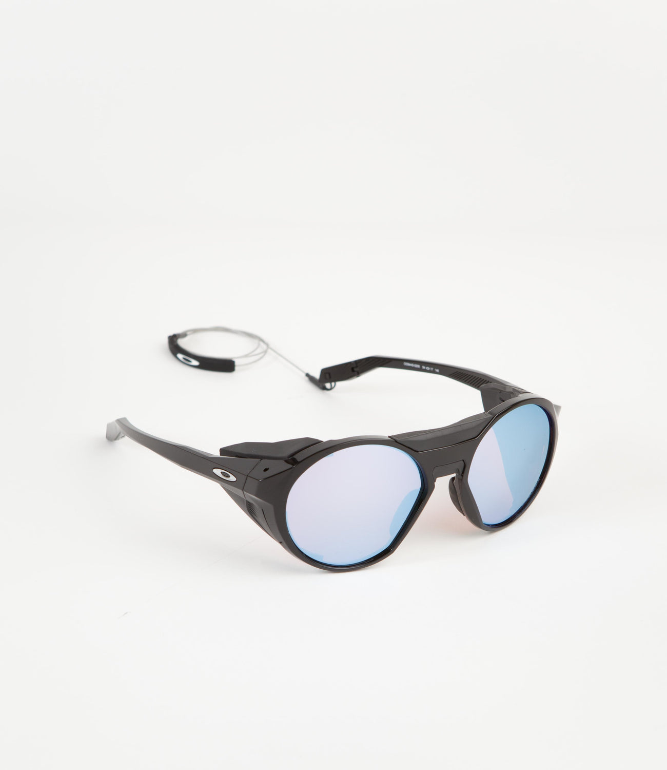 Oakley Clifden Sunglasses - Polished Black / Prizm Snow Sapphire | Flatspot