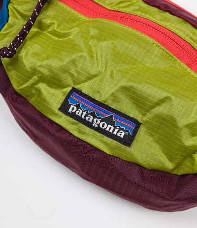Patagonia Lightweight Travel Mini Hip Pack - Patchwork Light Gecko Gre ...