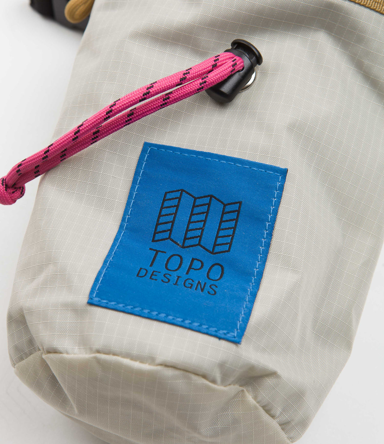 Topo Designs Mountain Chalk Bag - Bone White | Flatspot