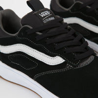 vans ultrarange pro black white