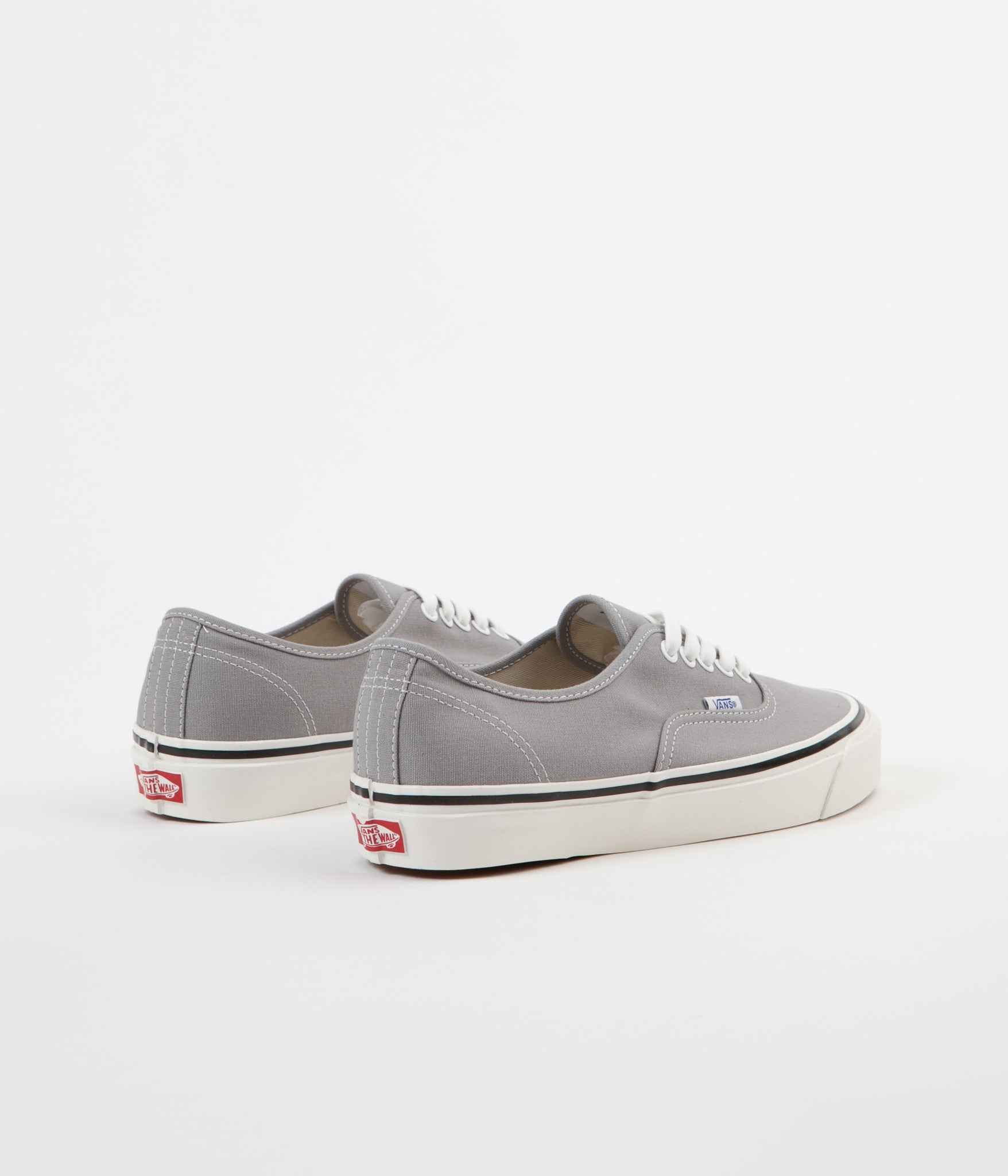 vans authentic 44 grey