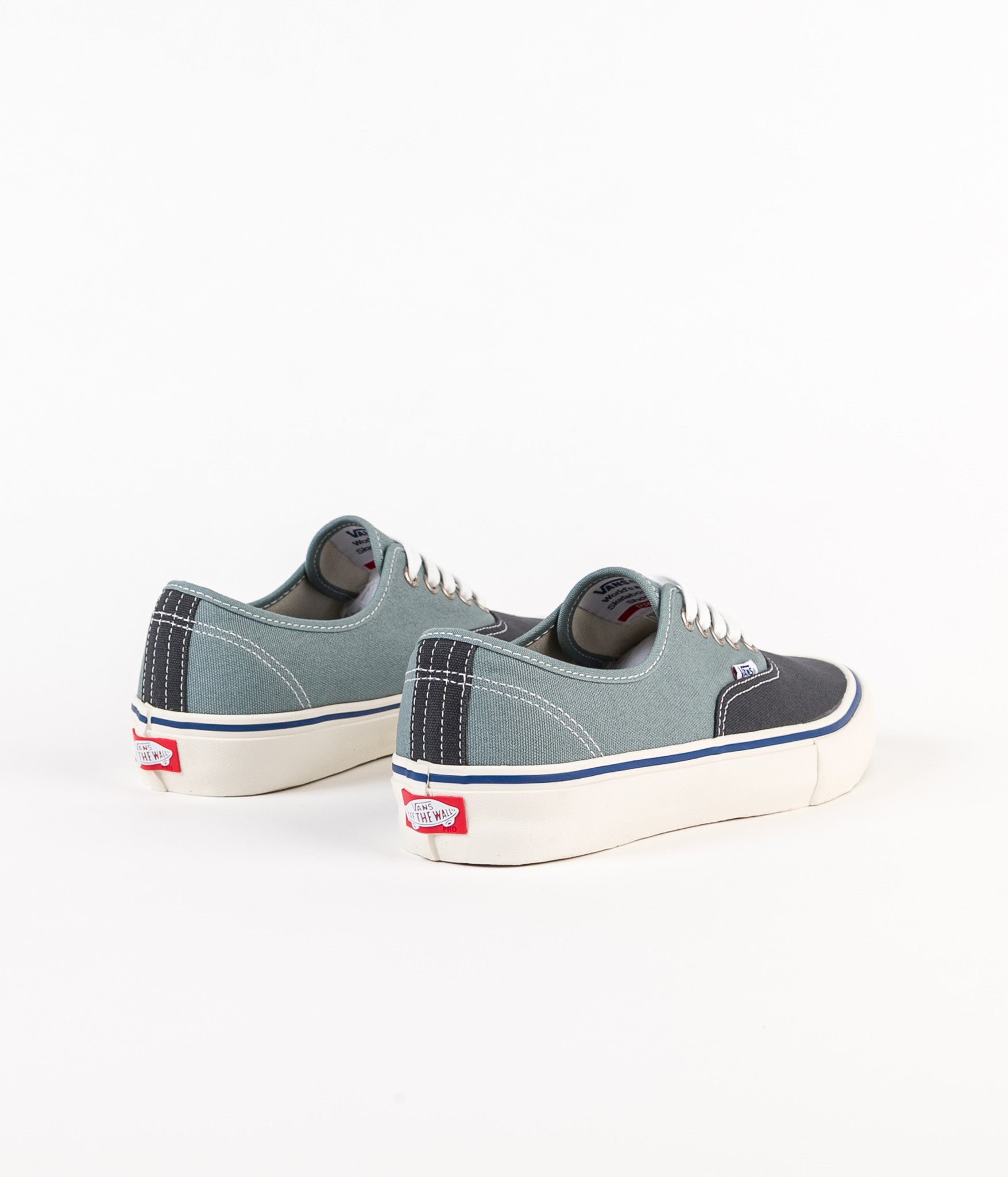 vans authentic elijah berle