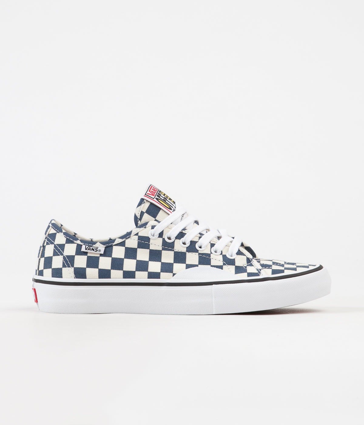 vans av classic checker