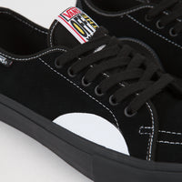 vans av classic rubber black white