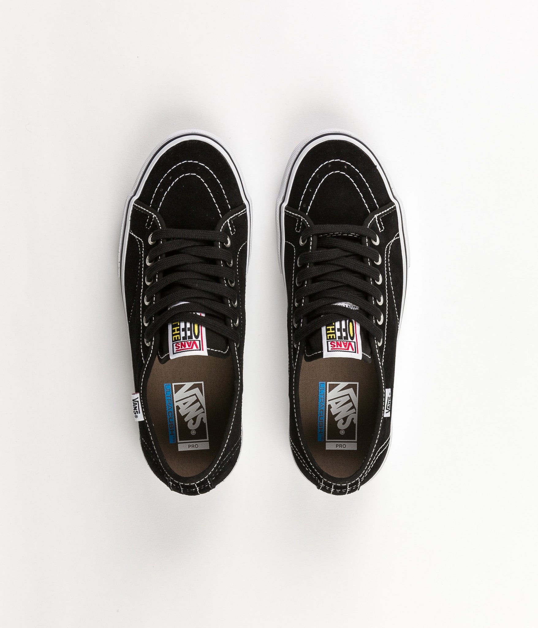 vans av classic pro black white