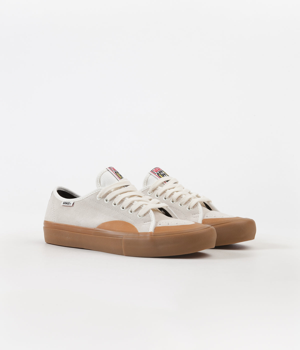 vans av classic pro marshmallow