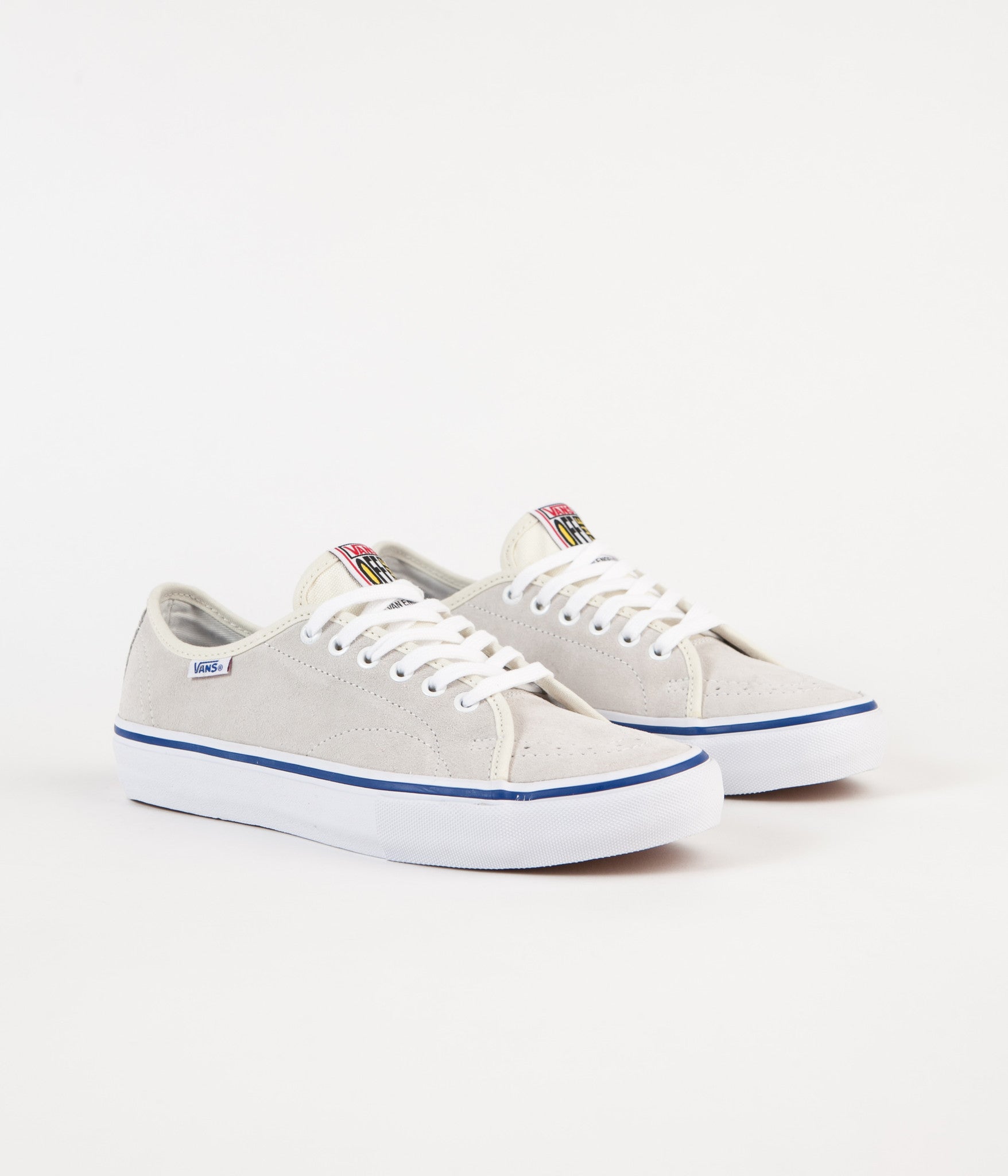 vans av classic pro white