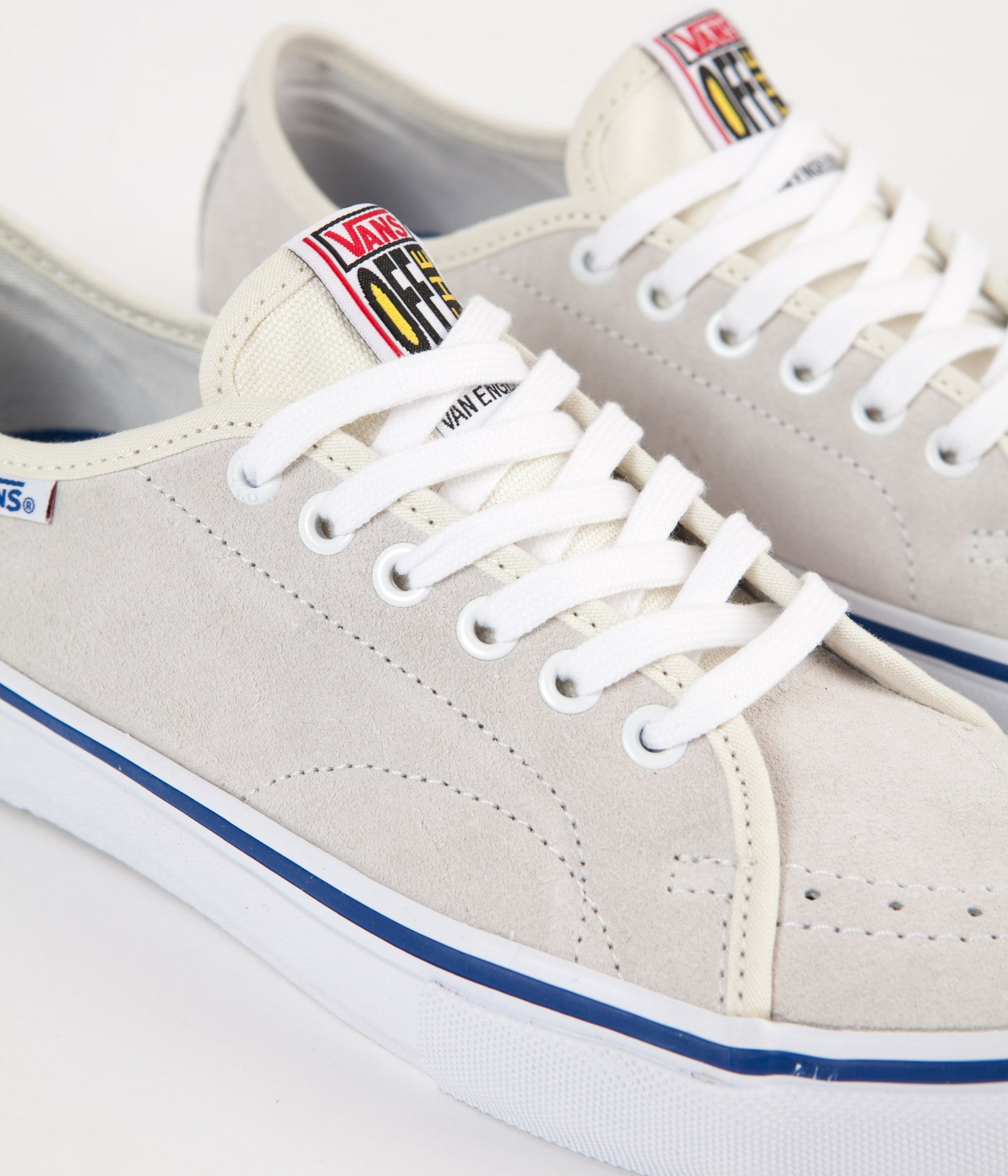 av classic pro vans