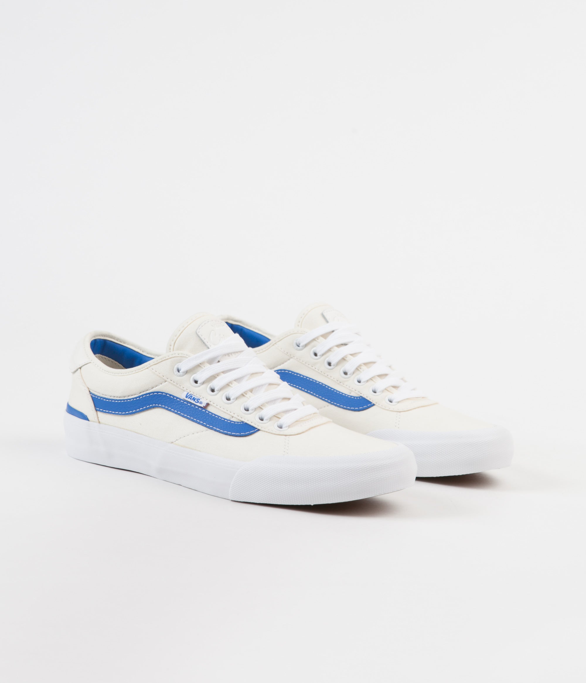 vans chima pro 2 classic white